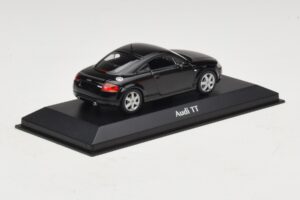 Audi TT 8N Noir Maxichamps 1:43 940017221 Métal Moulé — image 2 sur 5
