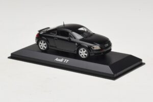 Audi TT 8N Noir Maxichamps 1:43 940017221 Métal Moulé — image 3 sur 5