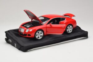 Bentley Continental GT Orange Minichamps 1:18 100139922-P1 Métal Moulé — image 2 sur 8