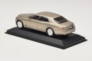 Bentley Mulsanne Or Métallisé Minichamps 1:43 40433 Métal Moulé — image 3 sur 5