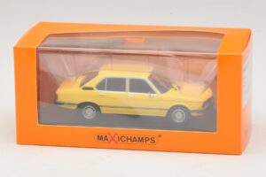 BMW 520 E12 Jaune Maxichamps 1:43 940023001 Métal Moulé — image 5 sur 5