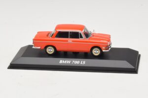 BMW 700 LS Rouge Maxichamps 1:43 940023701 Métal Moulé