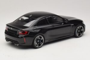 BMW M2 F87 Noir Métallisé Minichamps 1:18 155026100 Métal Moulé — image 2 sur 6