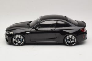 BMW M2 F87 Noir Métallisé Minichamps 1:18 155026100 Métal Moulé — image 3 sur 6