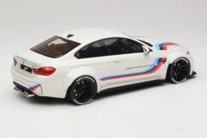 BMW M4 F82 Liberty Walk Boîte de Remplacement GT Spirit 1:18 GT067-R1 Résine — image 2 sur 6