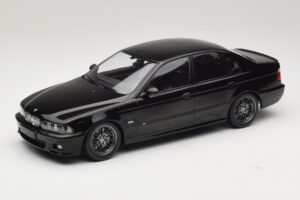 BMW M5 E39 Noir KK-Scale 1:18 KKDC181623 Métal Moulé