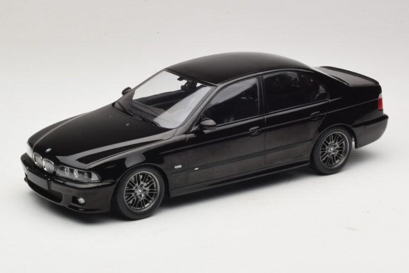 BMW M5 E39 Noir KK-Scale 1:18 KKDC181623 Métal Moulé