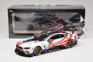 BMW M8 GTE #25 BMW Team RLL B. Auberlen / A. Sims 6 Hours of Watkins Glen 2018 Minichamps 1:18 155182995 Métal Moulé — image 6 sur 6