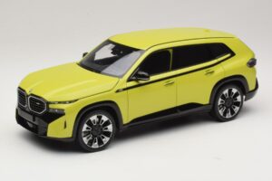 BMW XM G09 Jaune Minichamps 1:18 110023302 Métal Moulé