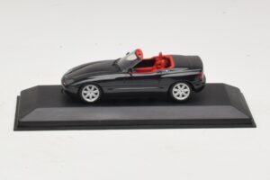 BMW Z1 Vert Foncé Avec Intérieur Rouge Minichamps 1:43 BMW021 Métal Moulé