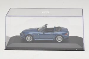 BMW Z3 E36/7 1.8 M Package Bleu Boîte De Remplacement Minichamps 1:43 80429411714-R1 Métal Moulé — image 4 sur 5