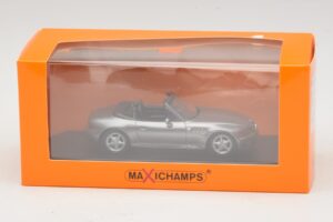 BMW Z3 Gris Métallisé Maxichamps 1:43 940024330 Métal Moulé — image 5 sur 5