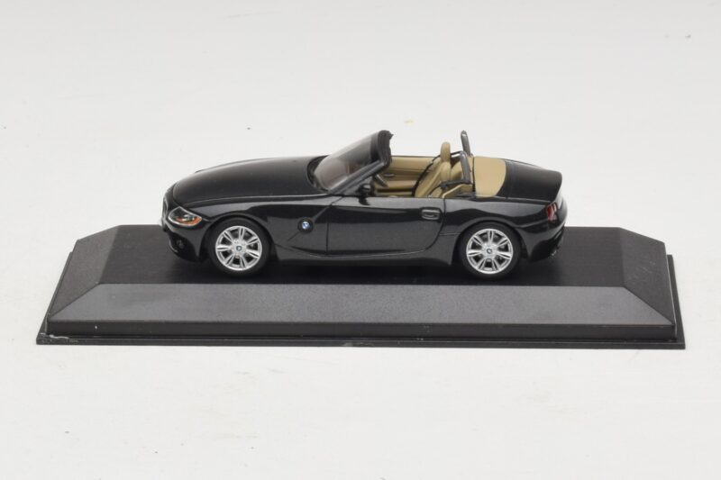 BMW Z4 E85 Noir Métallisé Boîte De Remplacement Minichamps 1:43 80420144055-R1 Métal Moulé