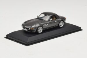 BMW Z8 E52 Hardtop Gris Minichamps 1:43 BMW022 Métal Moulé — image 2 sur 5