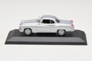 Borgward Isabella Coupé Argent Minichamps 1:43 400096031 Métal Moulé
