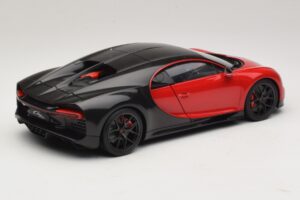 Bugatti Chiron Sport Italian Red & Carbon AUTOart 1:18 70996 Composite — image 3 sur 8
