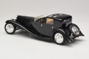 Bugatti Royale Noir Solido 1:18 8001 Métal Moulé — image 5 sur 6