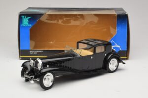 Bugatti Royale Noir Solido 1:18 8001 Métal Moulé — image 6 sur 6