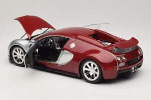 Bugatti Veyron Centenaire Edition Chrome Red Minichamps 1:18 100110851 Métal Moulé — image 5 sur 8