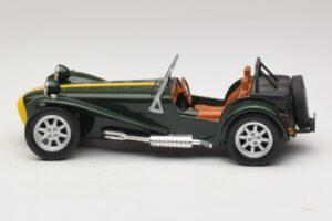 Caterham Super Seven Vert Anson 1:18 30317-W1 Métal Moulé — image 3 sur 6