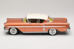 Chevrolet Bel Air Impala Coupe Cuivre & Crème KK-Scale 1:18 KKDC181591 Métal Moulé — image 3 sur 6