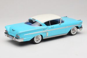 Chevrolet Bel Air Impala Coupe Turquoise & Crème KK-Scale 1:18 KKDC181593 Métal Moulé — image 2 sur 6