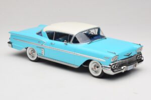 Chevrolet Bel Air Impala Coupe Turquoise & Crème KK-Scale 1:18 KKDC181593 Métal Moulé — image 4 sur 6