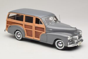 Chevrolet Fleetmaster Woody Gris Maisto 1:18 31854 Métal Moulé — image 6 sur 8