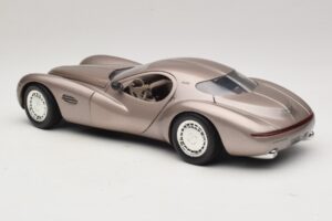 Chrysler Atlantic Beige Guiloy 1:18 68570 Métal Moulé — image 7 sur 8