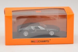 De Tomaso Mangusta Noir Maxichamps 1:43 940127121 Métal Moulé — image 5 sur 5