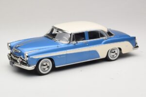 DeSoto Fireflite Sedan Bleu Métallisé & Crème KK-Scale 1:18 KKDC181544 Métal Moulé