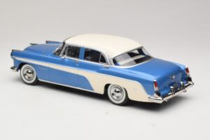 DeSoto Fireflite Sedan Bleu Métallisé & Crème KK-Scale 1:18 KKDC181544 Métal Moulé — image 5 sur 6