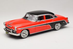 DeSoto Fireflite Sedan Rouge & Noir KK-Scale 1:18 KKDC181541 Métal Moulé
