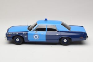Dodge Monaco Massachusetts State Police KK-Scale 1:18 KKDC181154 Métal Moulé — image 3 sur 6