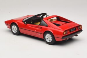 Ferrari 308 GTS Rouge MCG 1:18 MCG18171 Métal Moulé — image 5 sur 6