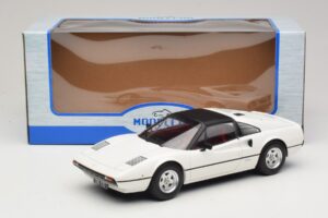 Ferrari 308 GTS Blanc MCG 1:18 MCG18664 Métal Moulé — image 6 sur 6