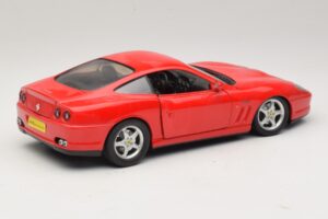 Ferrari 550 Maranello Rouge Majorette 1:18 5974 Métal Moulé — image 3 sur 8