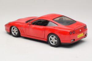 Ferrari 550 Maranello Rouge Majorette 1:18 5974 Métal Moulé — image 7 sur 8