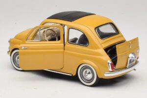 Fiat 500 Jaune Solido 1:18 8042 Métal Moulé — image 5 sur 8