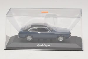 Ford Capri II Bleu Foncé Maxichamps 1:43 940081201 Métal Moulé — image 4 sur 5