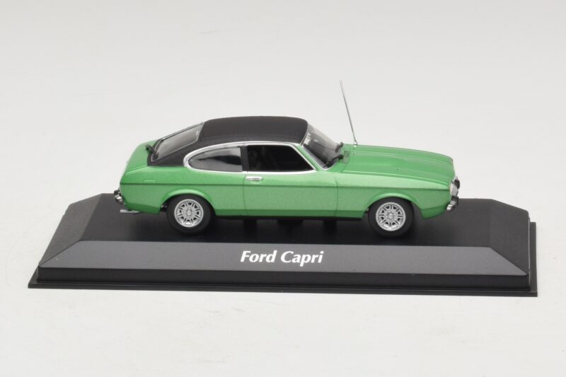 Ford Capri II Vert Métallisé Maxichamps 1:43 940081200 Métal Moulé