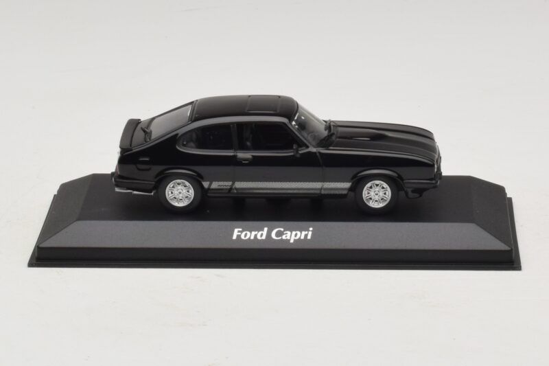 Ford Capri III Noir Maxichamps 1:43 940082220 Métal Moulé