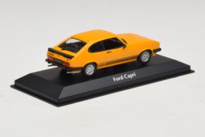 Ford Capri III Orange Maxichamps 1:43 940082221 Métal Moulé — image 2 sur 5