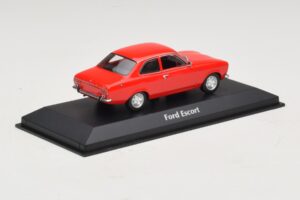 Ford Escort Mk1 Rouge Maxichamps 1:43 940081001 Métal Moulé — image 2 sur 5