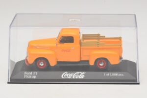 Ford F1 Coca-Cola Minichamps 1:43 400082062 Métal Moulé — image 4 sur 5
