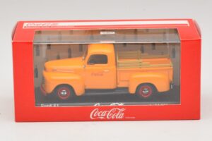 Ford F1 Coca-Cola Minichamps 1:43 400082062 Métal Moulé — image 5 sur 5