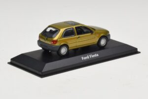 Ford Fiesta Mk4 Or Maxichamps 1:43 940085060 Métal Moulé — image 2 sur 5