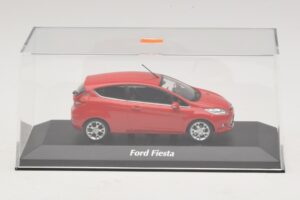 Ford Fiesta Mk7 Rouge Maxichamps 1:43 940088000 Métal Moulé — image 4 sur 5