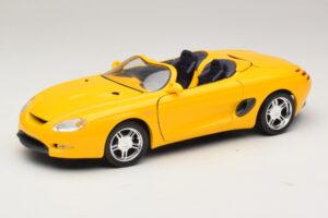 Ford Mustang Mach III Cabriolet Jaune Maisto 1:18 32815 Métal Moulé