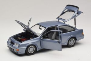 Ford Sierra RS Cosworth Bleu Minichamps 1:18 150084072 Métal Moulé — image 2 sur 8